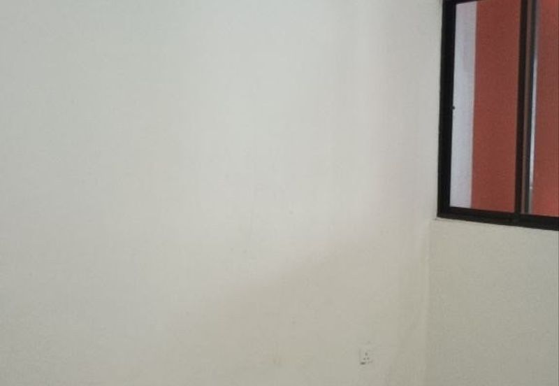 Bertam Perdana 3 (Shahbandar) Kepala Batas