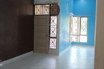 Bertam Perdana 3 (Shahbandar) Kepala Batas