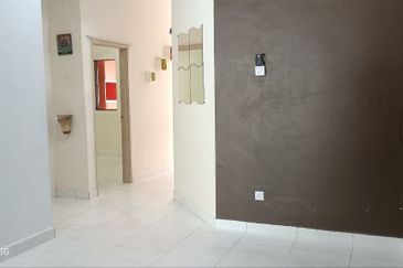 Bertam Perdana 3 (Shahbandar) Kepala Batas