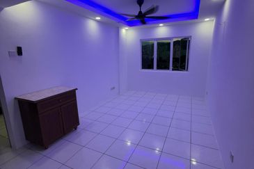 FLAT RENO BARU DI BUKIT JAMBUL INDAH