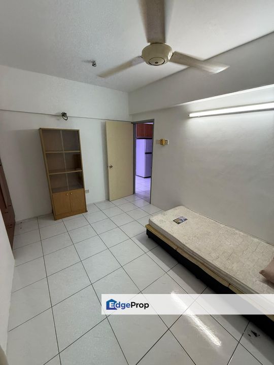 FLAT RENO BARU DI BUKIT JAMBUL INDAH, Penang, Bayan Lepas