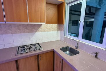 FLAT RENO BARU DI BUKIT JAMBUL INDAH