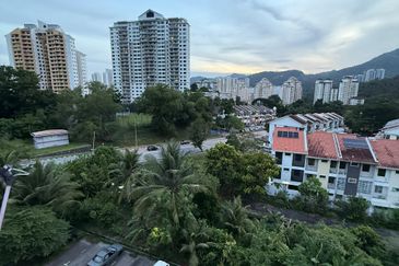 FLAT RENO BARU DI BUKIT JAMBUL INDAH