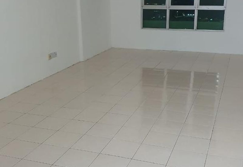 KRYSTAL SURIA APARTMENT, BAYAN LEPAS, PULAU PINANG