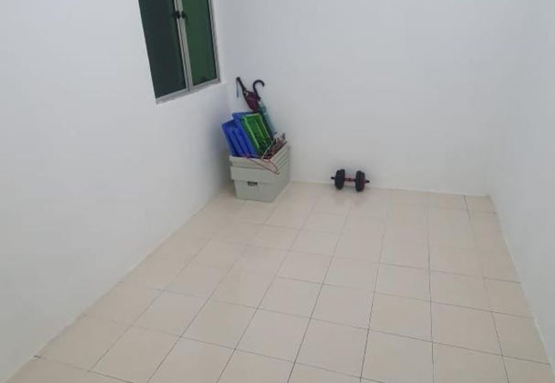 KRYSTAL SURIA APARTMENT, BAYAN LEPAS, PULAU PINANG