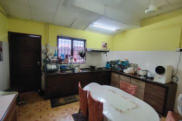 Taman Bertam Perdana 3(Bendara 5), Kepala Batas