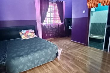 Banglo Setingkat Bukit Jambul, Pendang dan Tanah