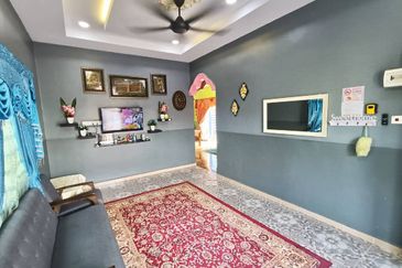 Banglo Setingkat Bukit Jambul, Pendang dan Tanah