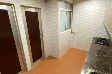 PANGSAPURI TAMAN MUTIARA VISTA GEORGETOWN PENANG 