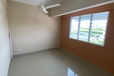 PANGSAPURI TAMAN MUTIARA VISTA GEORGETOWN PENANG 