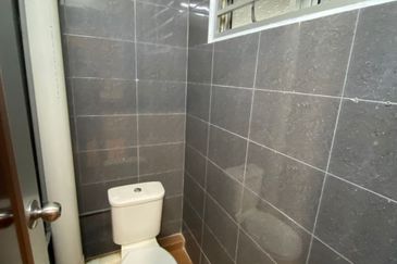 PANGSAPURI TAMAN MUTIARA VISTA GEORGETOWN PENANG 