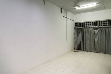 TAMAN TENGKU MAHERAN JITRA