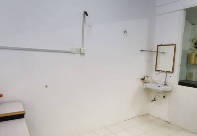 TAMAN TENGKU MAHERAN JITRA