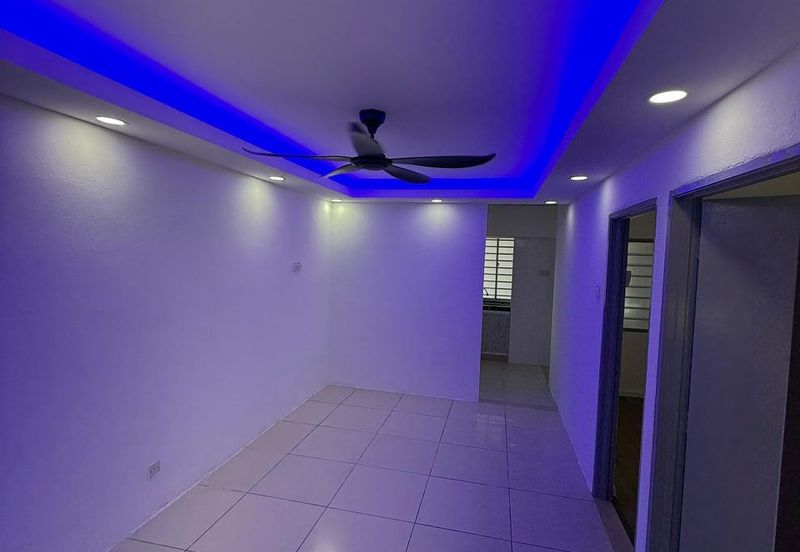 PANGSAPURI HALAMAN MURNI BAYAN LEPAS PENANG 