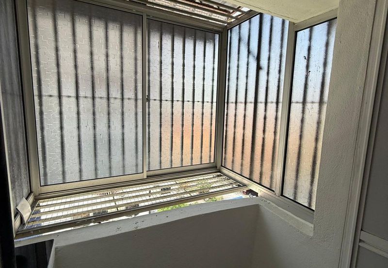 PANGSAPURI HALAMAN MURNI BAYAN LEPAS PENANG 