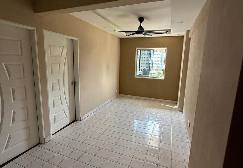 TAMAN GAMBIR BLOK 330 GELUGOR, PULAU PINANG