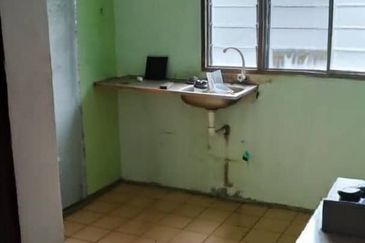 TAMAN RIA MESRA 2, GURUN