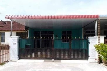 TAMAN MAHSURI, PADANG SERAI, KEDAH. 