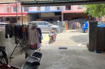 TAMAN SERI AKASIA KUBANG SEMANG