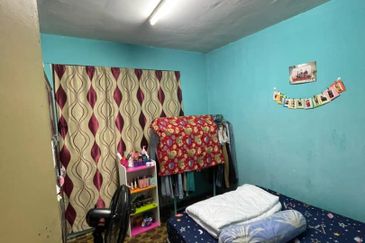 FLAT TAMAN SRI PAUH PMTG PAUH BANDAR PERDA