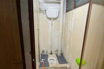 FLAT TAMAN SRI PAUH PMTG PAUH BANDAR PERDA