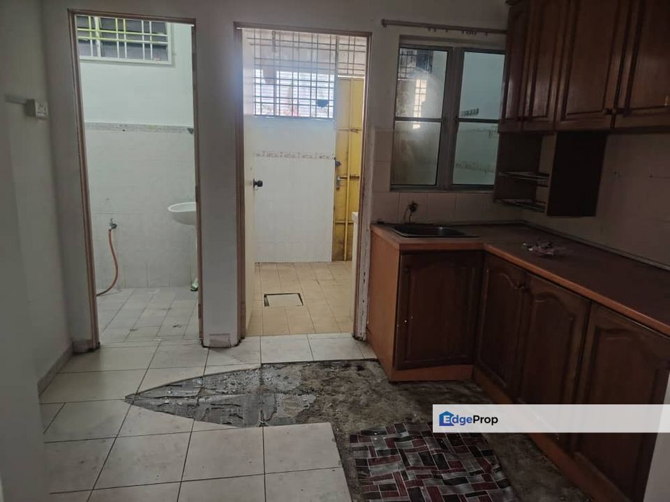 Taman Teluk Air Tawar Indah Butterworth Penang , Penang, Butterworth