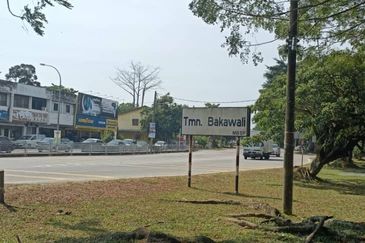 TAMAN BAKAWALI TASEK GELUGOR, PENANG 