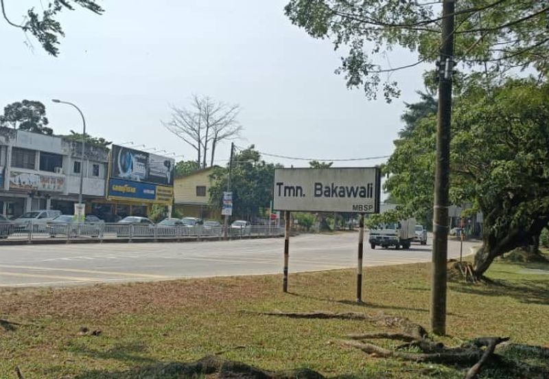 TAMAN BAKAWALI TASEK GELUGOR, PENANG 