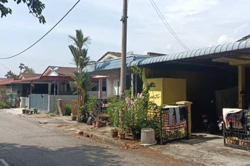 TAMAN BAKAWALI TASEK GELUGOR, PENANG 