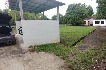 Taman Bunga Raya, Padang Serai 