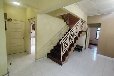 Pangsapuri Halaman Teratai, Lebuh Nipah 2 