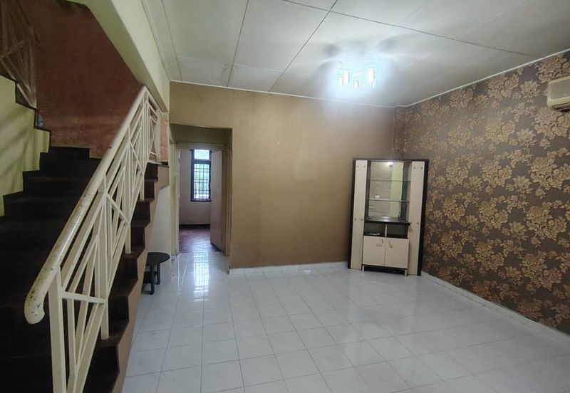 Pangsapuri Halaman Teratai, Lebuh Nipah 2 