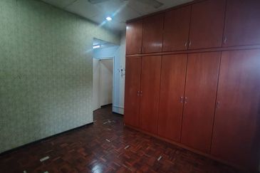 Pangsapuri Halaman Teratai, Lebuh Nipah 2 