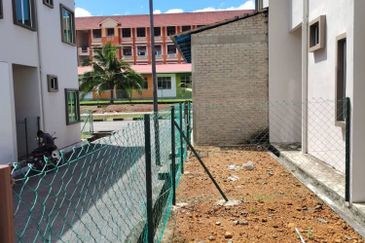 TAMAN RASA SAYANG , BEDONG