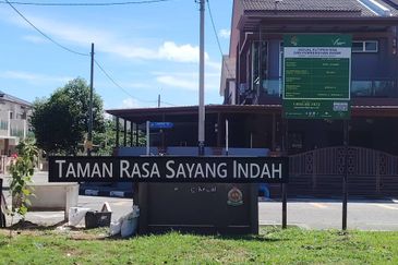 TAMAN RASA SAYANG , BEDONG