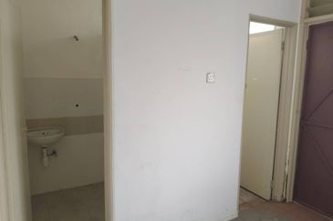 SPICE VILLAGE ZON KEMBOJA, BANDAR AMANJAYA