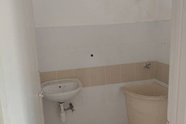 SPICE VILLAGE ZON KEMBOJA, BANDAR AMANJAYA