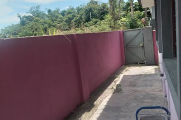 Tanah lot berserta rumah – Tasek Gelugor (SPU) 