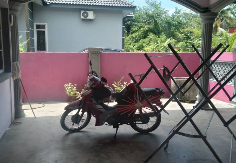 Tanah lot berserta rumah – Tasek Gelugor (SPU) 