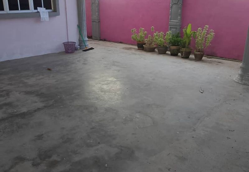 Tanah lot berserta rumah – Tasek Gelugor (SPU) 