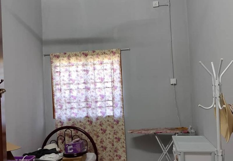 Tanah lot berserta rumah – Tasek Gelugor (SPU) 