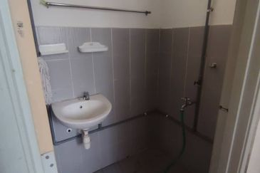 Bertam Perdana (Hulubalang), Kepala Batas