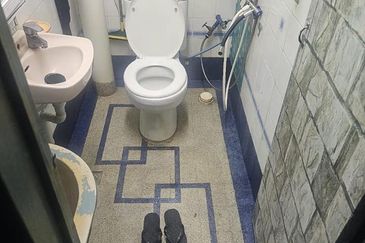 PANGSAPURI IDAMAN JALAN BARU TAMAN PAUH GROUND FLOOR 