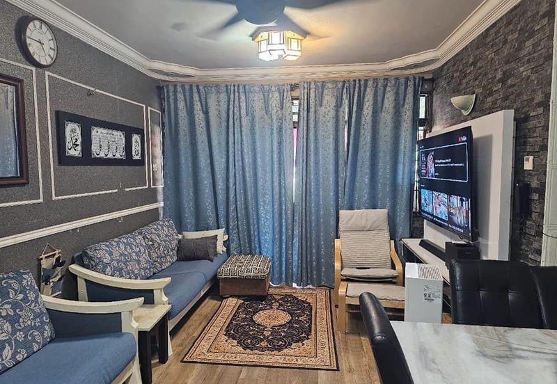 PANGSAPURI IDAMAN JALAN BARU TAMAN PAUH GROUND FLOOR 