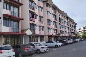 PANGSAPURI IDAMAN JALAN BARU TAMAN PAUH GROUND FLOOR 