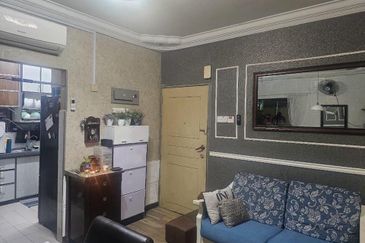 PANGSAPURI IDAMAN JALAN BARU TAMAN PAUH GROUND FLOOR 