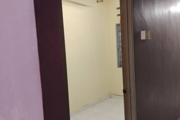 TAMAN SERI MARINA FASA 1 TERES SETINGKAT UNTUK DIJUAL