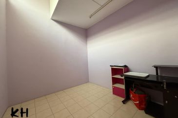 Jalan Dato Yusof Shahbudin 2 