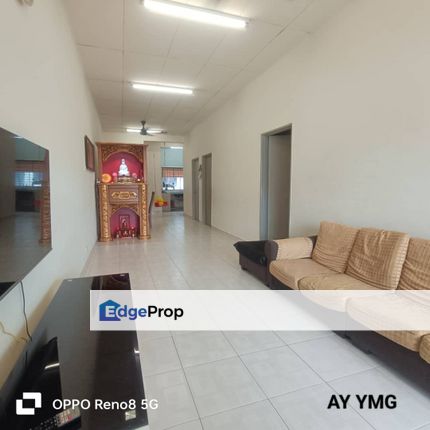   Single Storey Bandar Putera 2  Basic Unit Good Condition With Kitchen Table Top  20x70 For Sale, Selangor, Klang