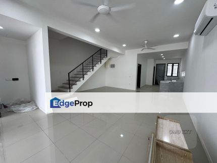 Brand New Nadira Bandar Bukit Raja Partly furnished For Rent , Selangor, Klang